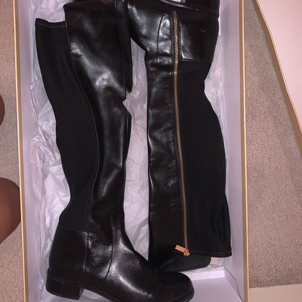 BRAND NEW MK BOOTS